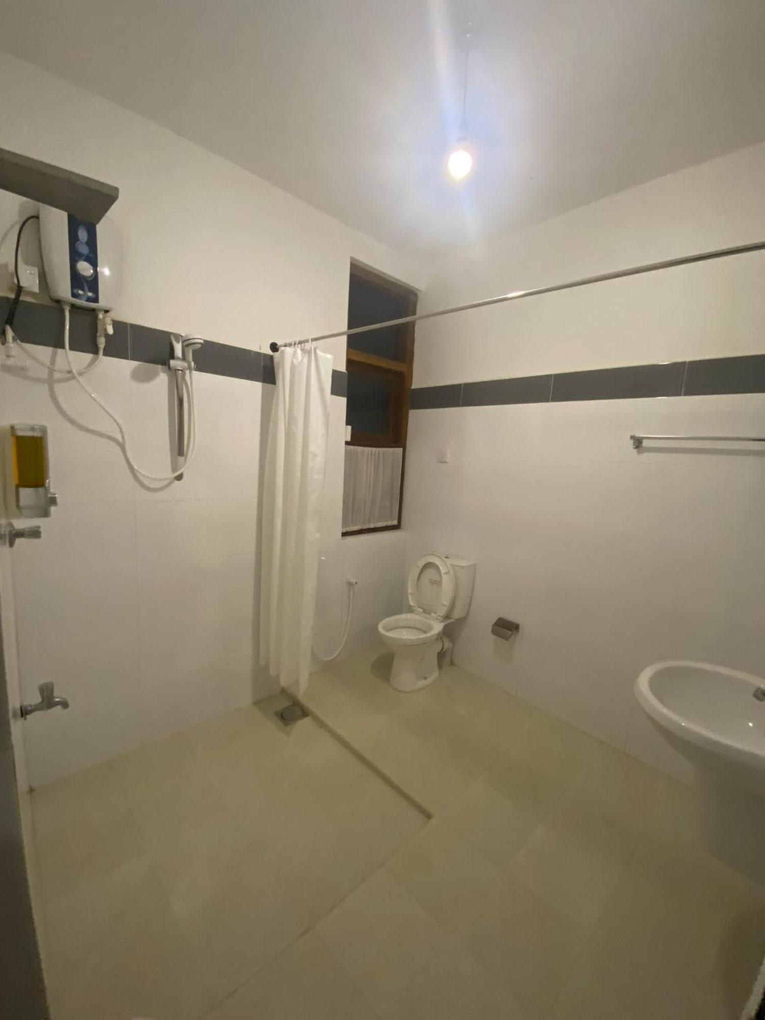 Sigiri Holiday Bungalow Сигирия Екстериор снимка